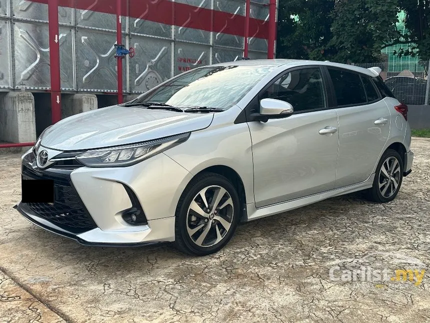 2022 Toyota Yaris E Hatchback