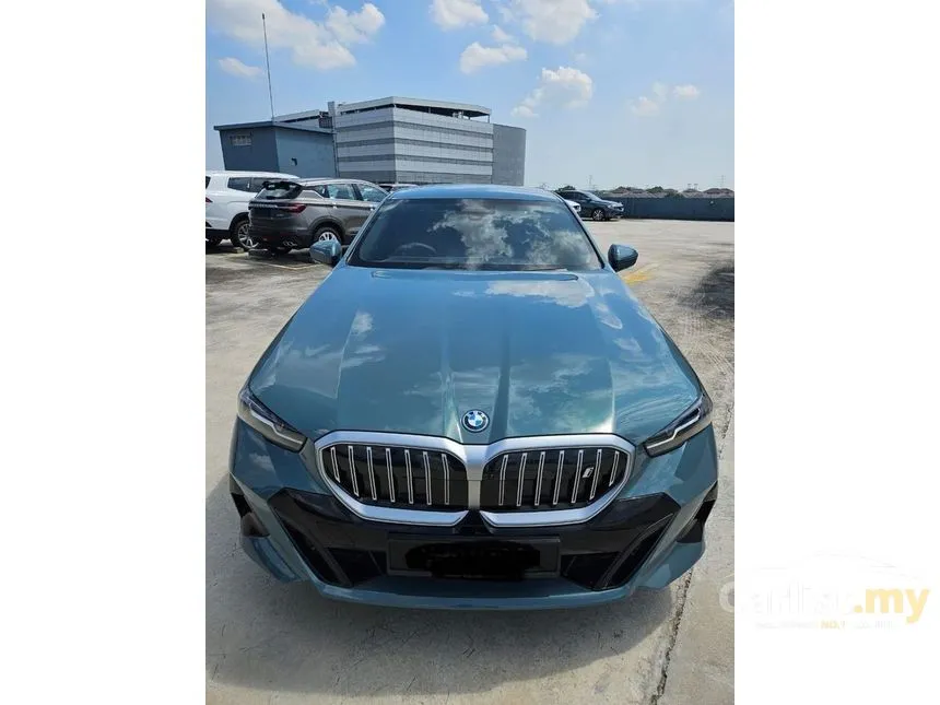 2024 BMW i5 eDrive40 M Performance Sedan