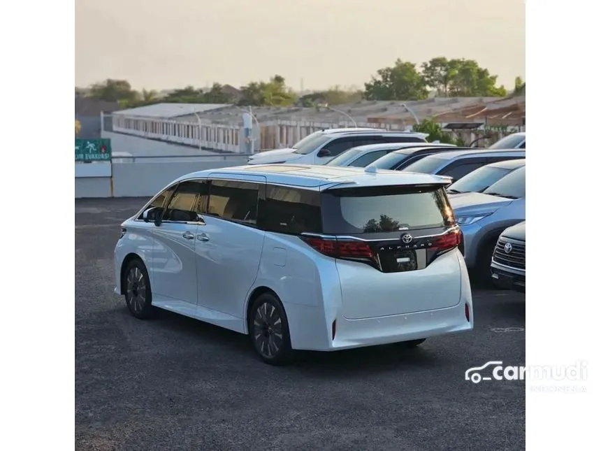 2026 Toyota Alphard G (Premium Color) MPV