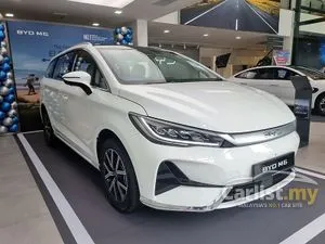 2025 BYD M6 Extended Range MPV