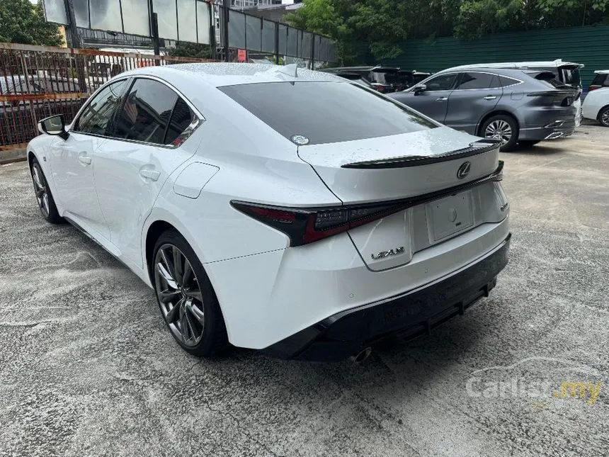 2021 Lexus IS 300 F Sport Sedan