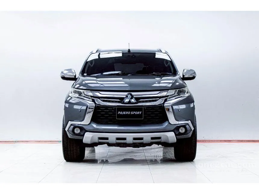 2016 Mitsubishi PAJERO SPORT GT SUV