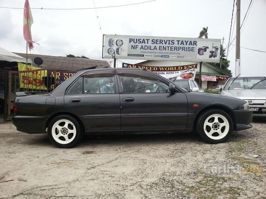 Proton Wira 2000 GL 1.5 in Selangor Manual Sedan Grey for 