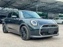 2024 MINI Cooper 2.0 S 3 Door 5A [JCW SPORT SEAT/POWER SEAT/HUD/HARMAN KARDON/HUD/M PACKAGE/18 AW]