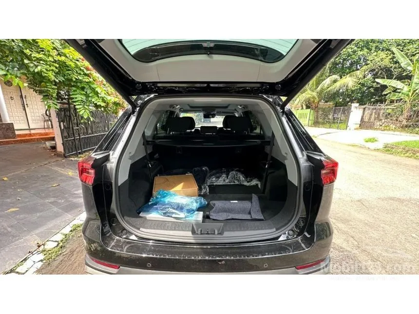 2025 Chery Tiggo 8 CSH Premium SUV