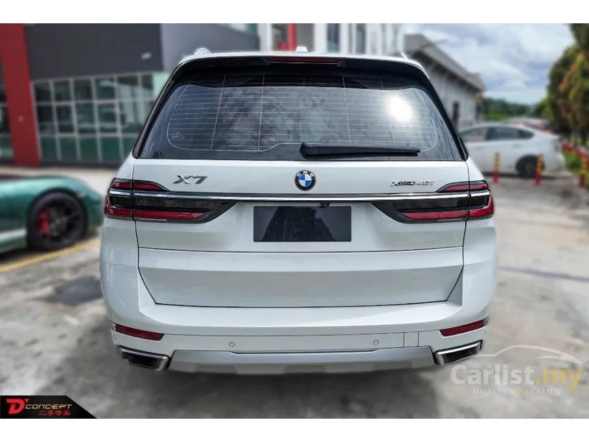 2023 BMW X7 xDrive40i Pure Excellence SUV