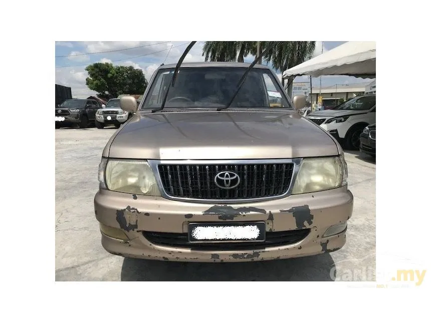 2003 Toyota Unser GLi MPV