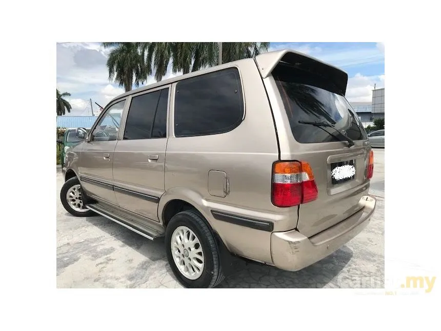 2003 Toyota Unser GLi MPV