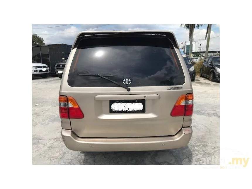 2003 Toyota Unser GLi MPV