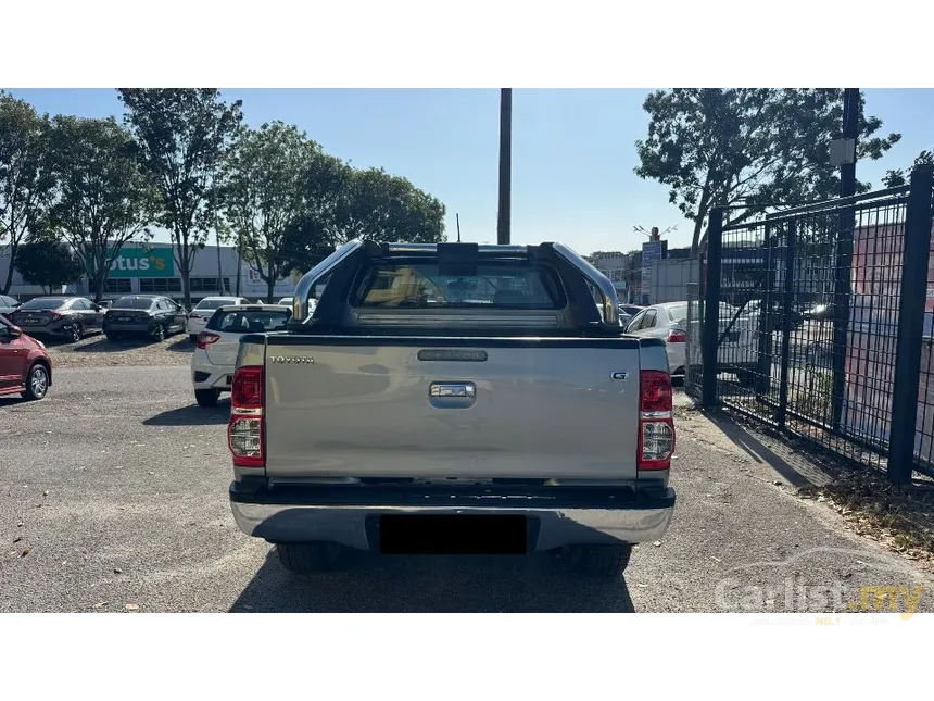 2012 Toyota Hilux G Dual Cab (Metallic) Pickup
