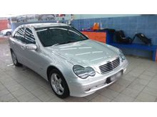 2001 Mercedes-Benz C200 2.0 avantgarde Sedan