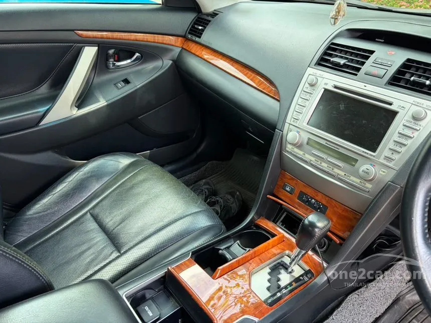 2012 Toyota CAMRY Hybrid Extremo Sedan