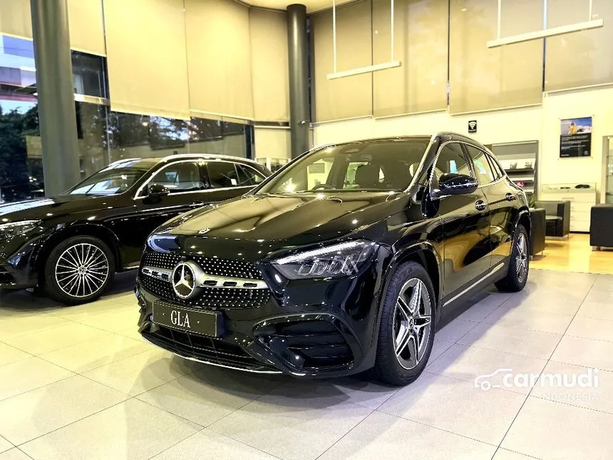 2024 Mercedes-Benz GLA200 AMG Line SUV