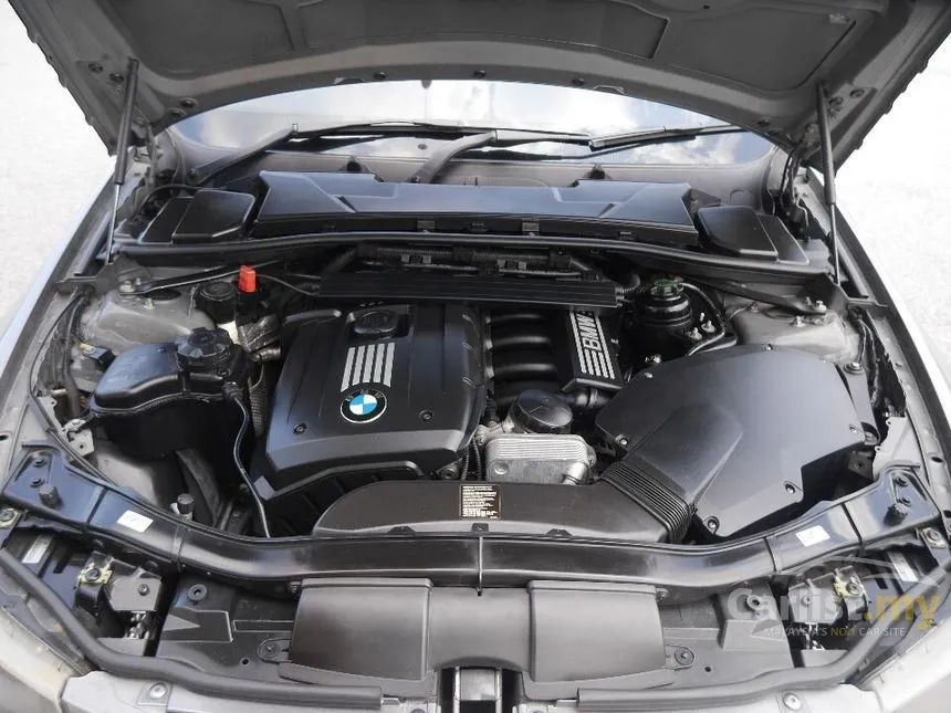 2011 BMW 323i Exclusive Elite Sedan