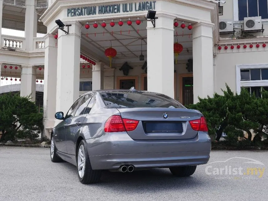 2011 BMW 323i Exclusive Elite Sedan