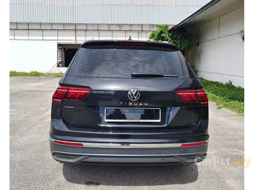 2023 Volkswagen Tiguan Allspace Life IQ.Drive SUV
