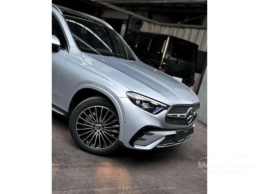 2025 Mercedes-Benz GLC300 AMG Line 4MATIC SUV