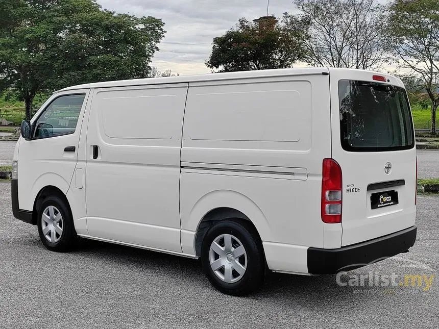 2022 Toyota Hiace Panel Van