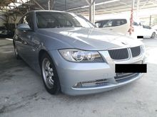 2005 BMW 320i 2.0 Sedan