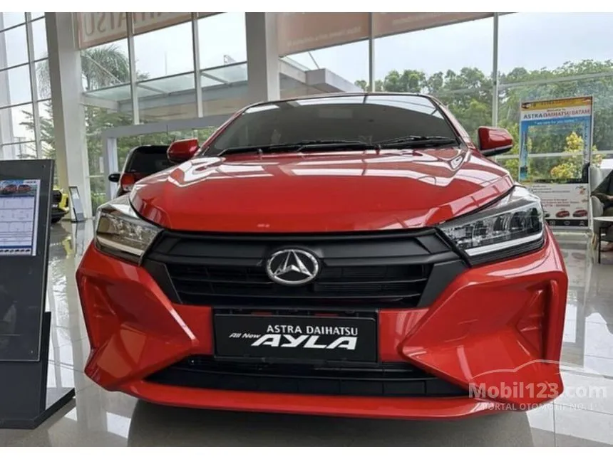 Jual Mobil Daihatsu Ayla 2024 X 1.0 di Jawa Barat Automatic Hatchback Marun Rp 170.000.000