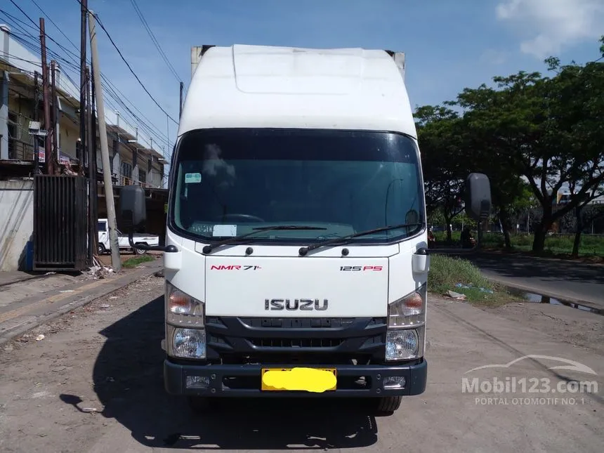 2021 Isuzu Elf NMR 71 T SD L Trucks