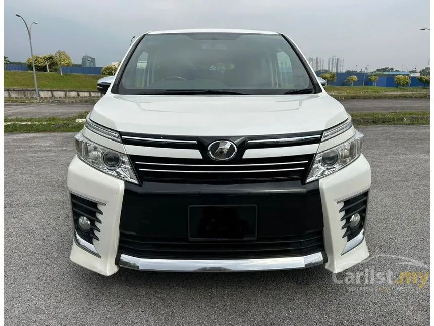 2015 Toyota Voxy ZS Kirameki Edition MPV