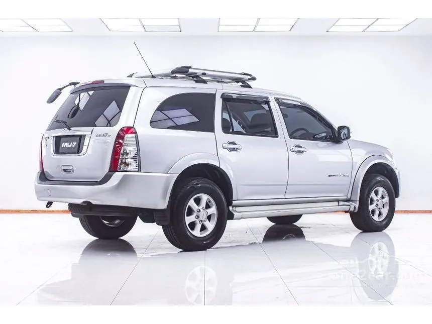 2007 Isuzu MU-7 SUV