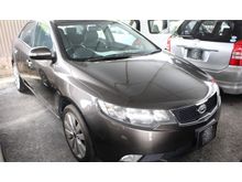 2010 Kia Forte 1.6 EX Sedan -- WELL MAINTAINED --