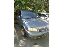 2001 Kia Carnival 2.5 MPV