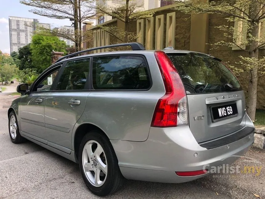 2011 Volvo V50 Wagon