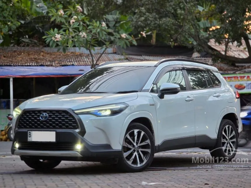 2021 Toyota Corolla Cross Hybrid SUV