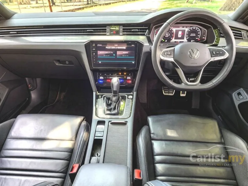 2022 Volkswagen Passat R-Line Sedan