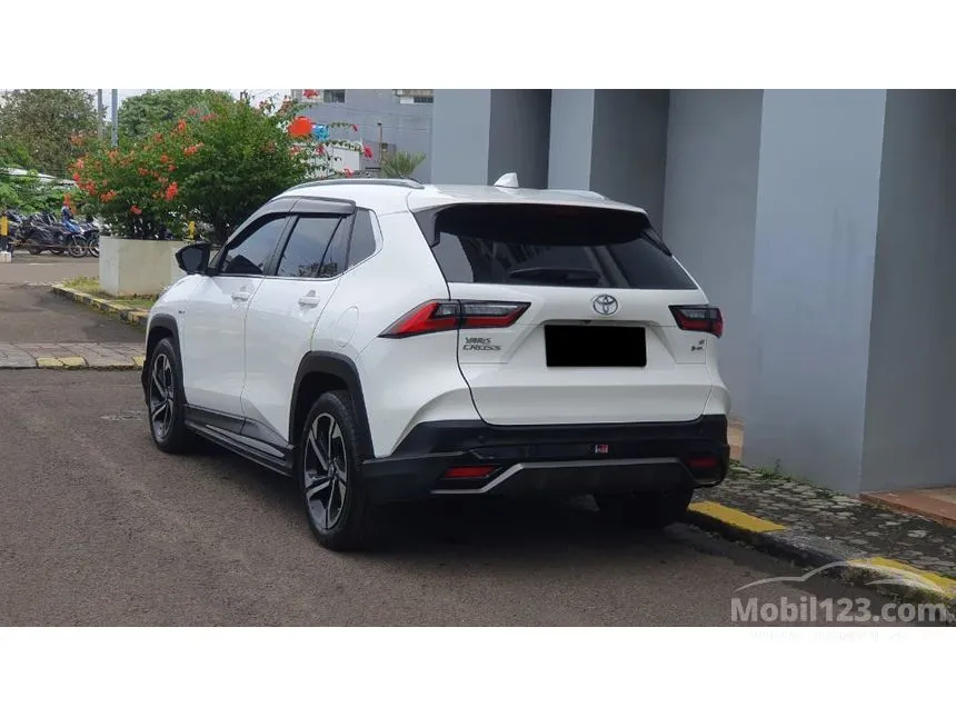 2024 Toyota Yaris Cross S with GR Parts Aero Pkg SUV