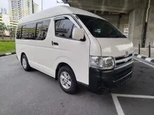2012 Toyota Hiace 2.7 (M) Petrol Window Van 11 Seat