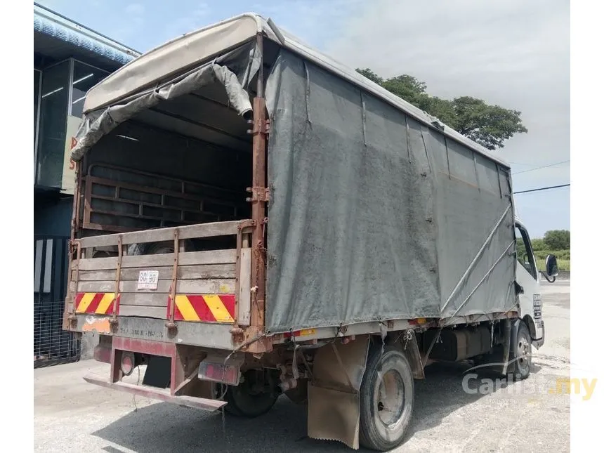 2013 Hino 300 Series WU720R-HKMML3 Lorry