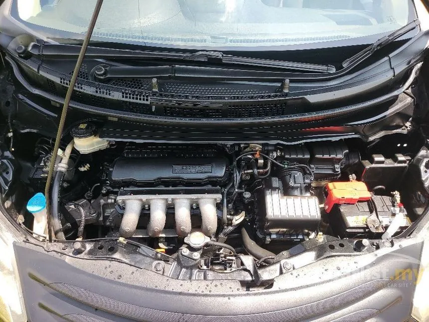 2012 Honda Freed S i-VTEC MPV