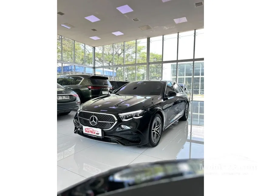 2025 Mercedes-Benz E300 AMG Line Sedan