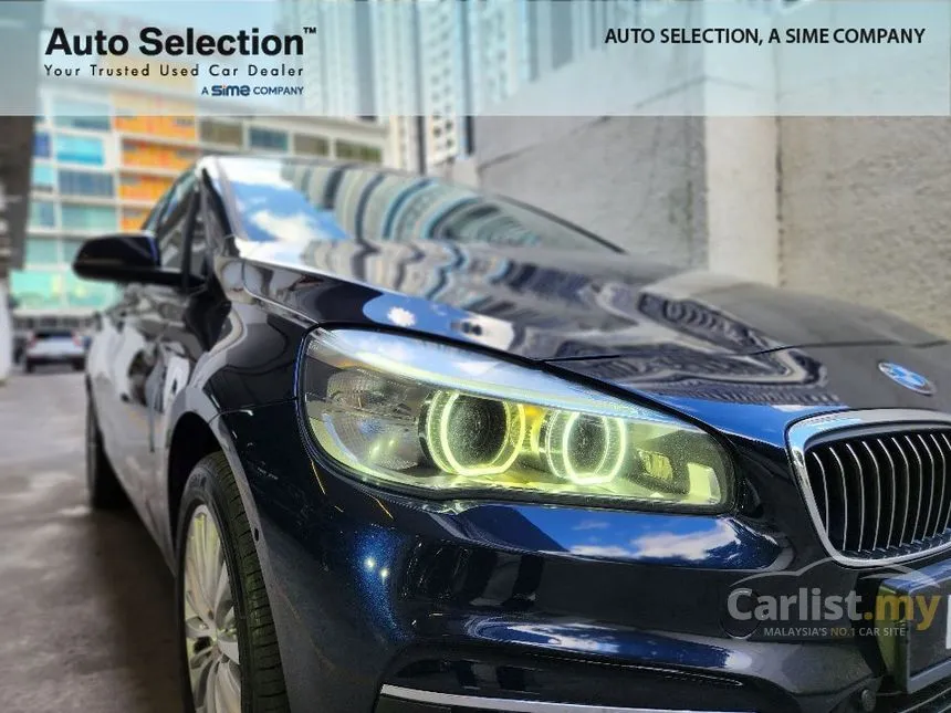 2015 BMW 220i Gran Tourer MPV