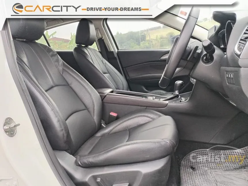 2018 Mazda 3 SKYACTIV-G Hatchback