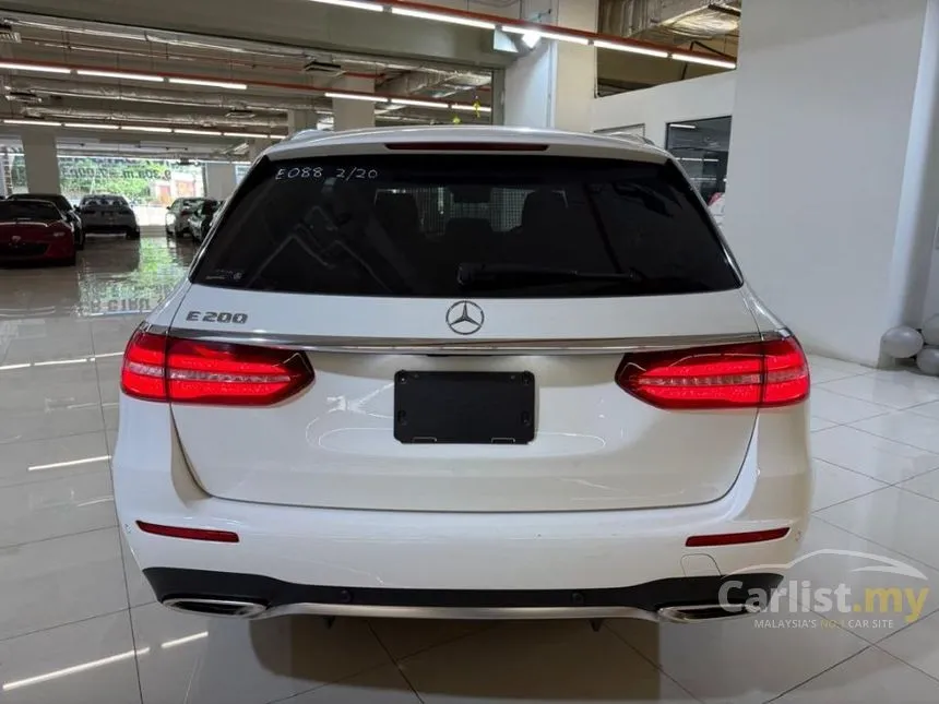 2020 Mercedes-Benz E200 AMG Sedan