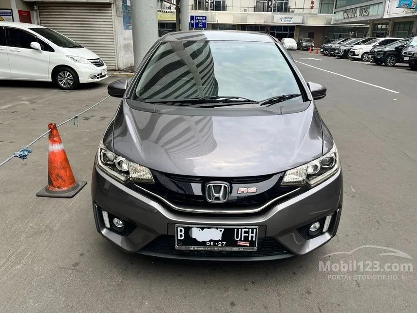 Jual Mobil Honda Jazz 2017 RS 1.5 di Jawa Barat Automatic Hatchback Abu