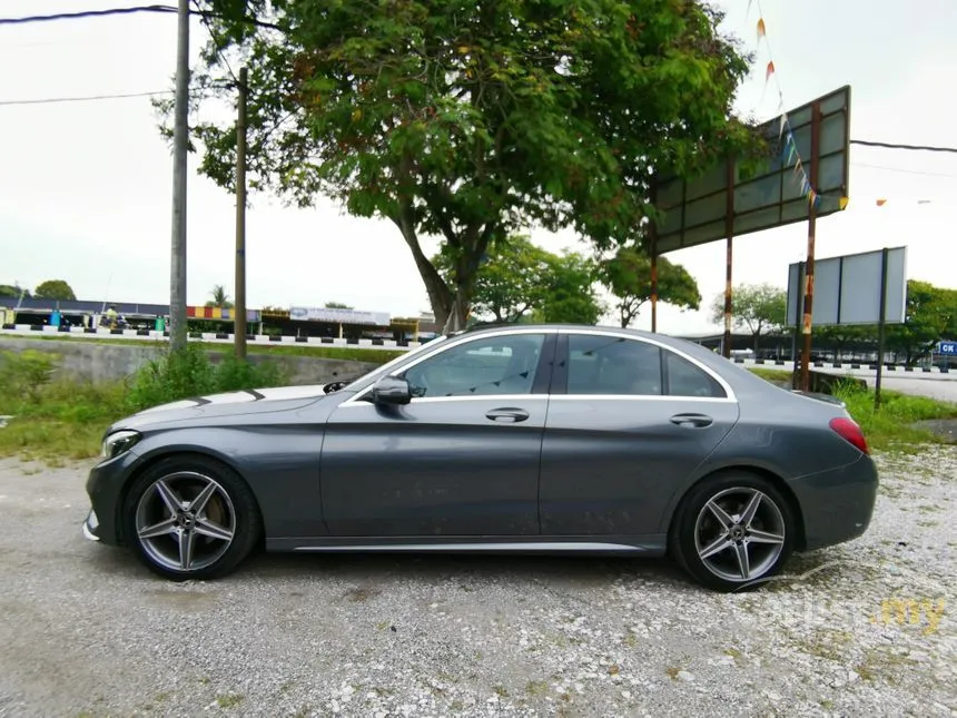 2017 Mercedes-Benz C200 AMG Line Sedan