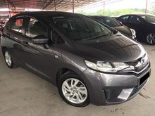 2015 Honda Jazz 1.5 E (A) under Honda warranty full service record