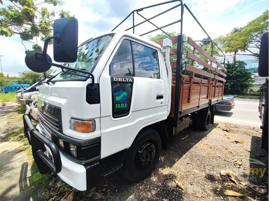 2009 Daihatsu Delta V116-HA Lorry Wooden Body with Aluminium Top and S Lorry