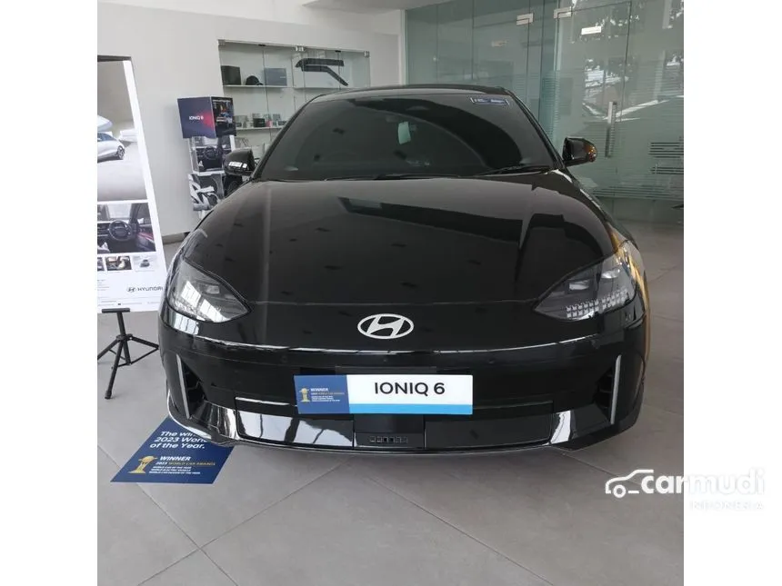 Jual Mobil Hyundai IONIQ 6 2023 Signature Long Range di DKI Jakarta Automatic Sedan Hitam Rp 750.000.000