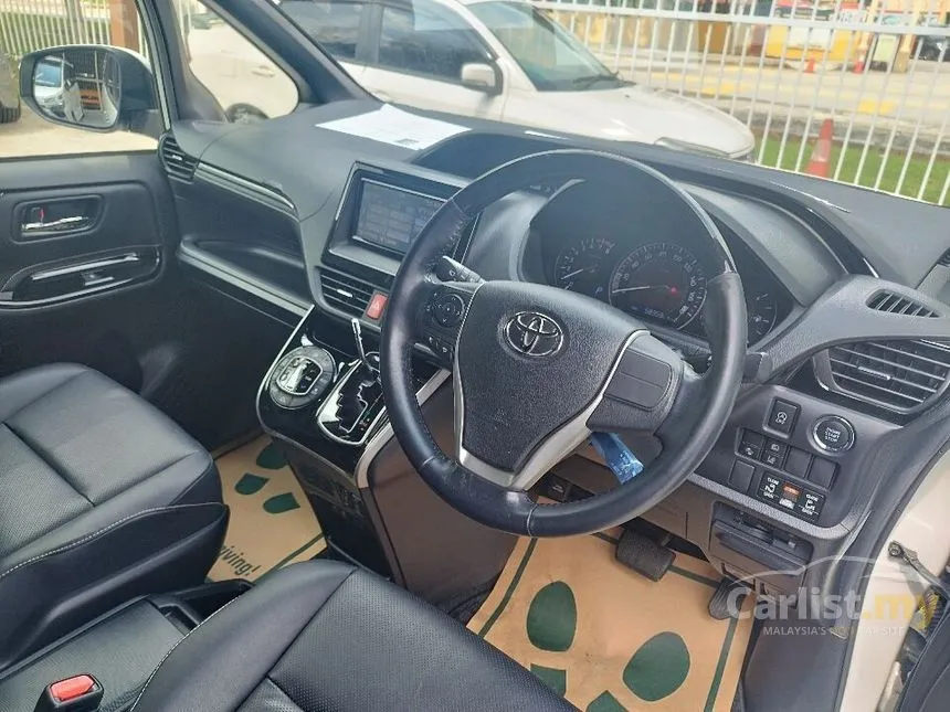 2018 Toyota Esquire XI MPV