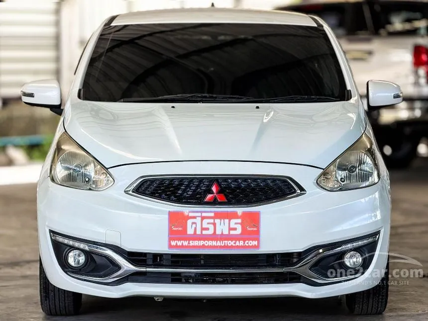 2016 Mitsubishi MIRAGE GLX Hatchback