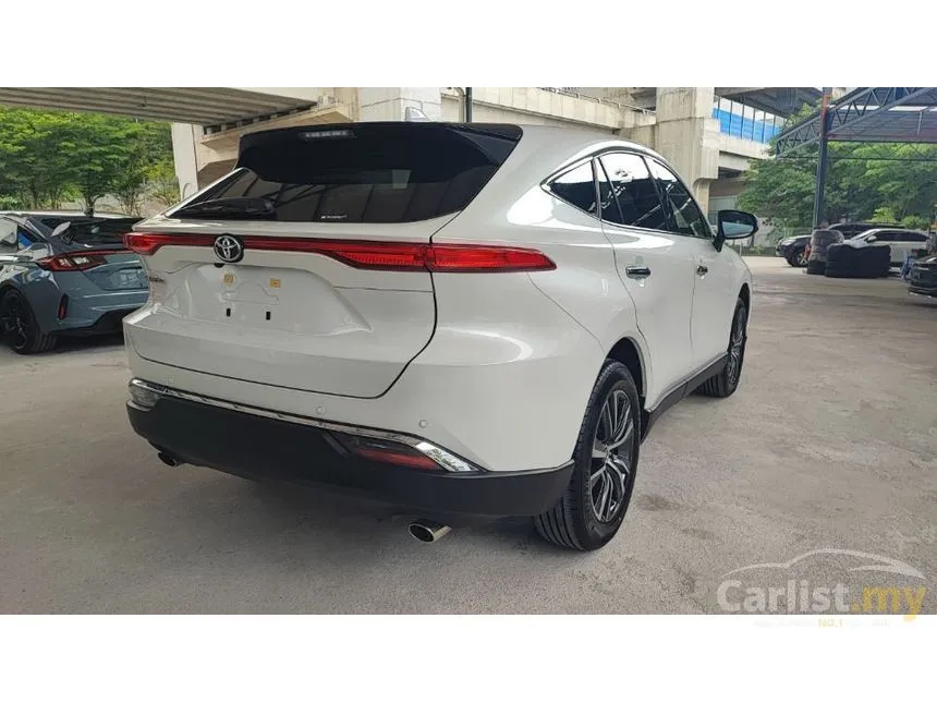 2025 Toyota Harrier Luxury SUV