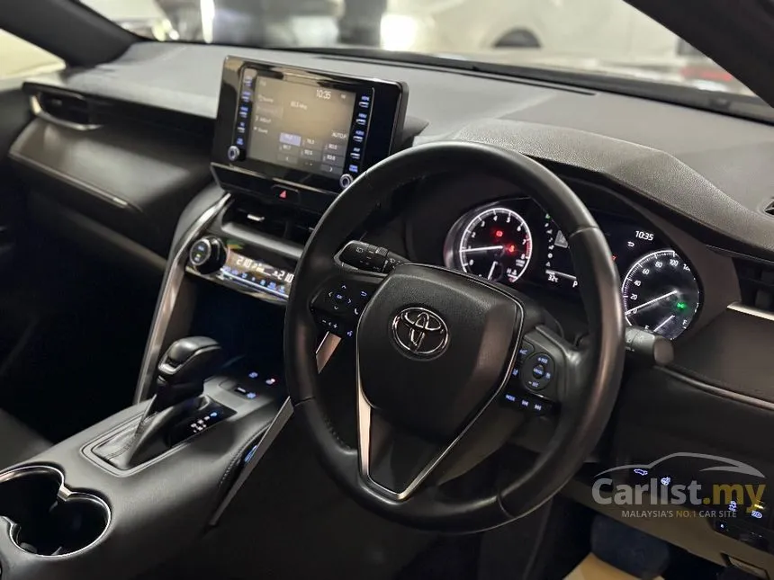 2020 Toyota Harrier Premium SUV