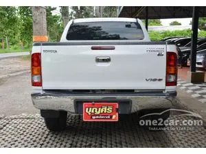 2010 Toyota HILUX VIGO 2.5 E Prerunner Double Cab Pickup